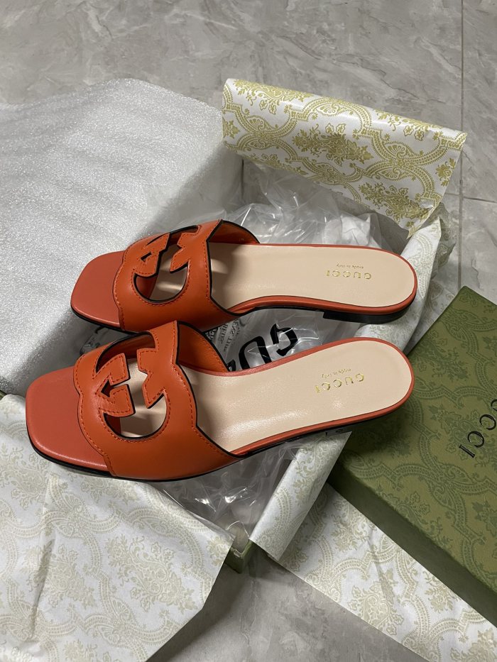 Gucci women _Sandals/Slippers shoes eur 35-41