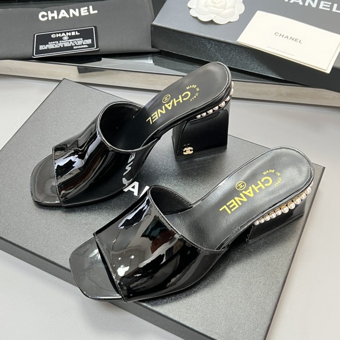 Chanel women _Sandals/Slippers shoes eur 35-41