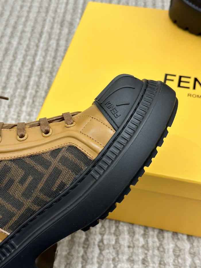 Fendi women _Boots shoes eur 35-41