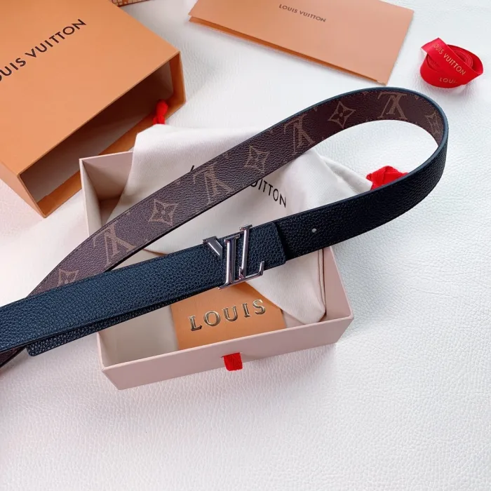 LOUIS VUITTON Belt