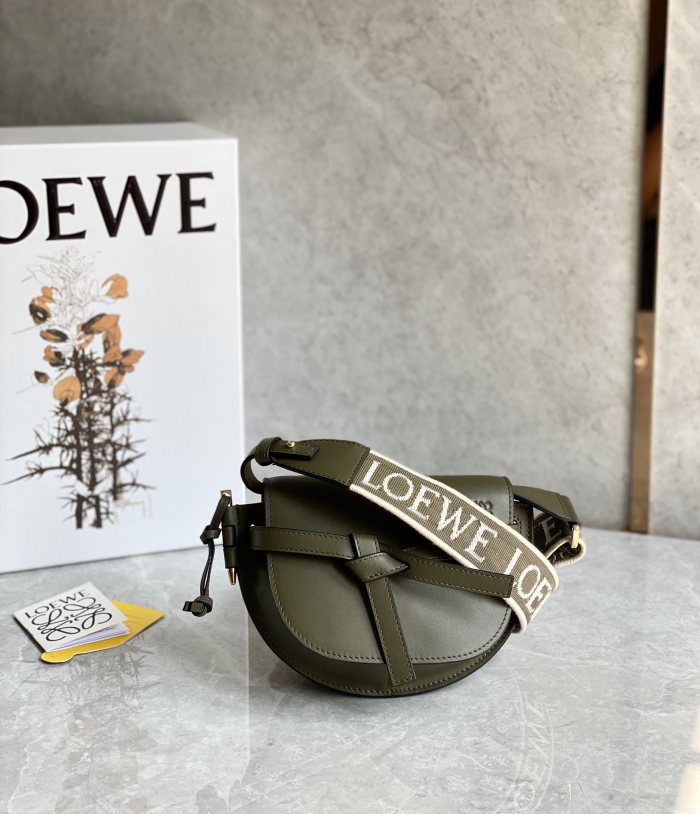 LOEWE bags