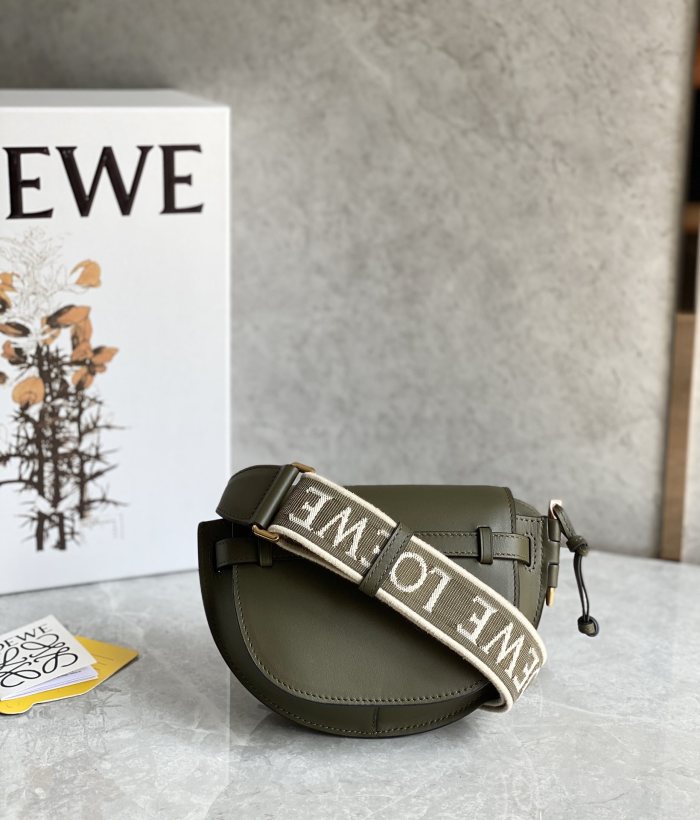 LOEWE bags