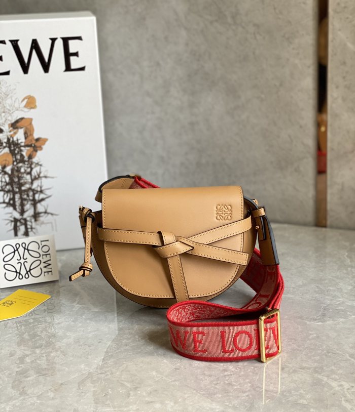 LOEWE bags