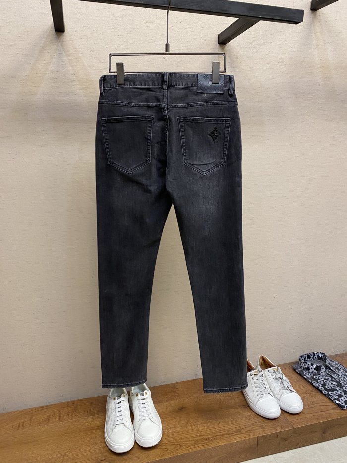 LOUIS VUITTON pants size：29-38