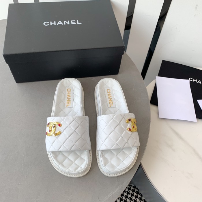 Chanel Women_Slippers/Sandals shoes eur 35-41