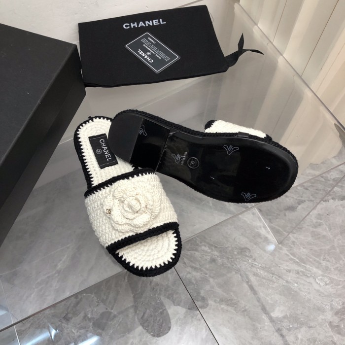 Chanel Women_Slippers/Sandals shoes eur 35-41