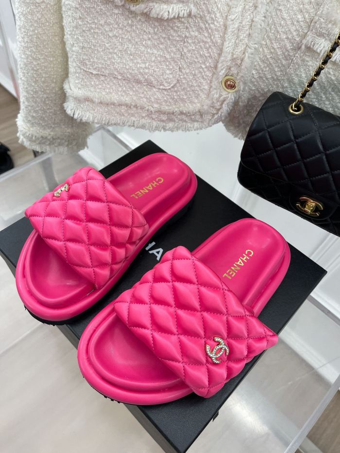 Chanel Women_Slippers/Sandals shoes eur 35-41