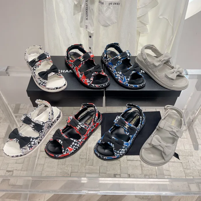 Chanel Women_Slippers/Sandals shoes eur 35-41