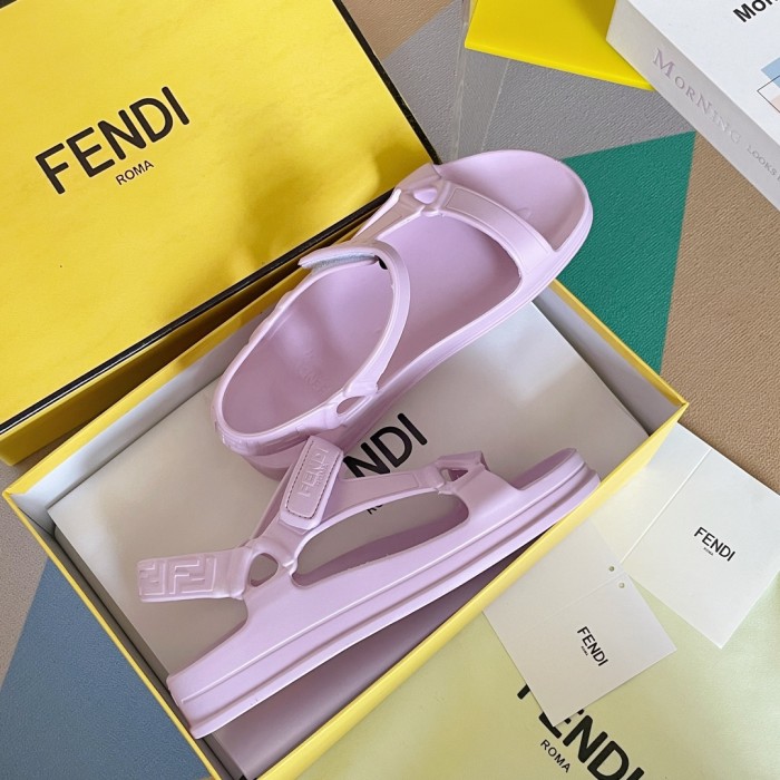 Fendi Unisex_Slippers/Sandals eur 35-44 3.5CM