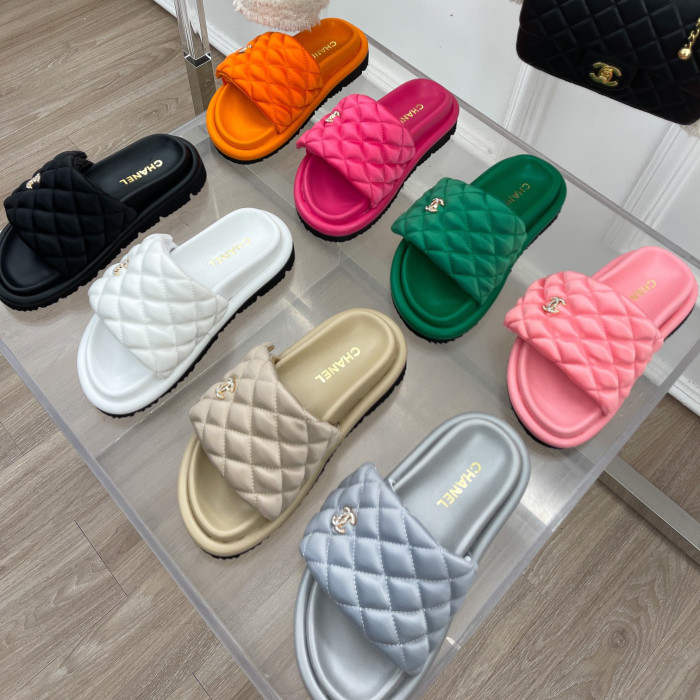 Chanel Women_Slippers/Sandals shoes eur 35-41