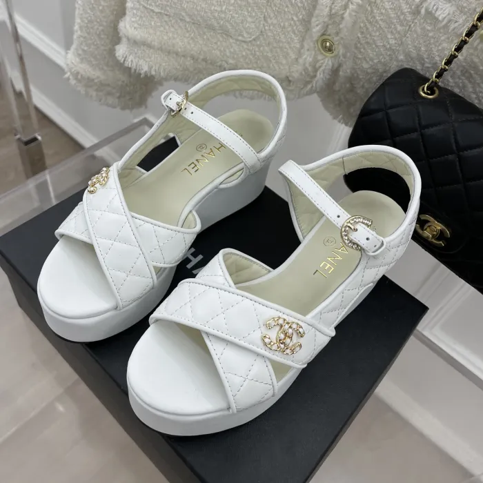 Chanel Women_Slippers/Sandals shoes eur 35-41 6.5CM