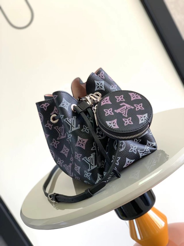 LOUIS VUITTON bags