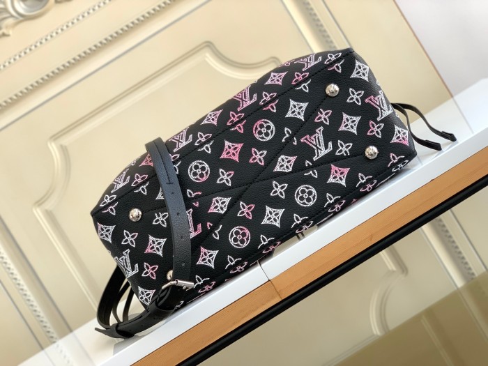 LOUIS VUITTON bags