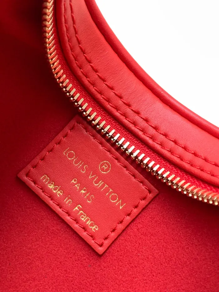 LOUIS VUITTON bags
