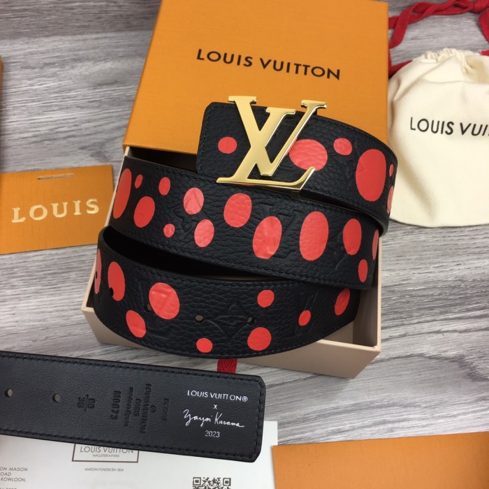 LOUIS VUITTON Belt