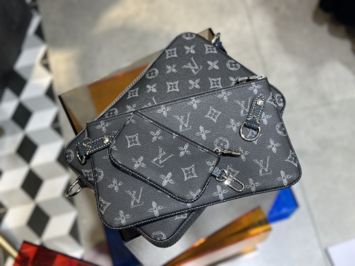 LOUIS VUITTON bags