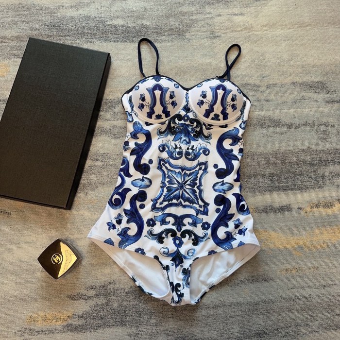 Doice&Gabbana swimsuit size：S-L