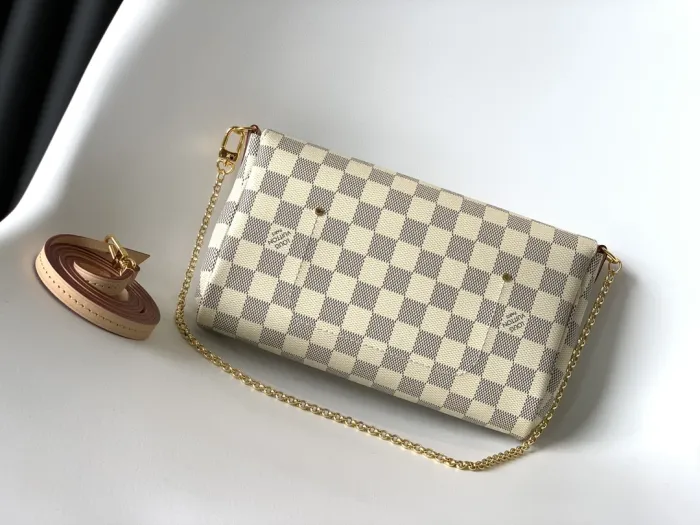 LOUIS VUITTON bags