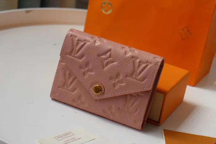 LOUIS VUITTON bags