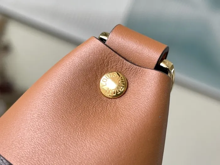 LOUIS VUITTON bags