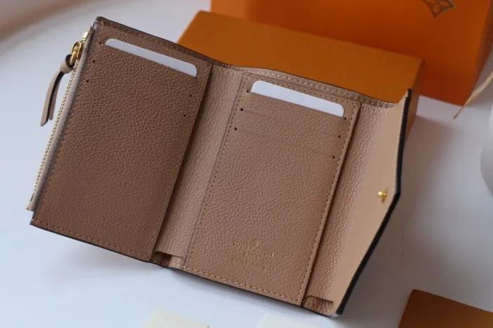 LOUIS VUITTON bags