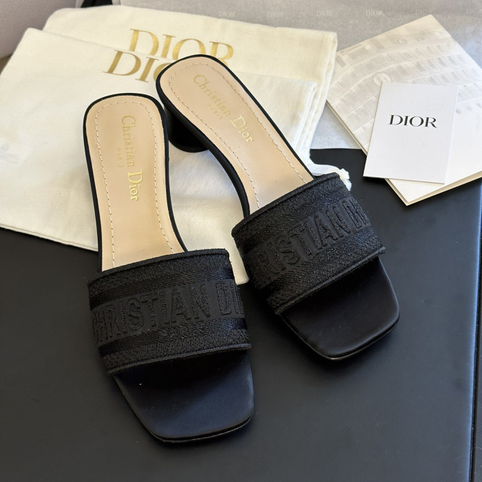 Dior Women_Slippers/Sandals shoes eur 35-41