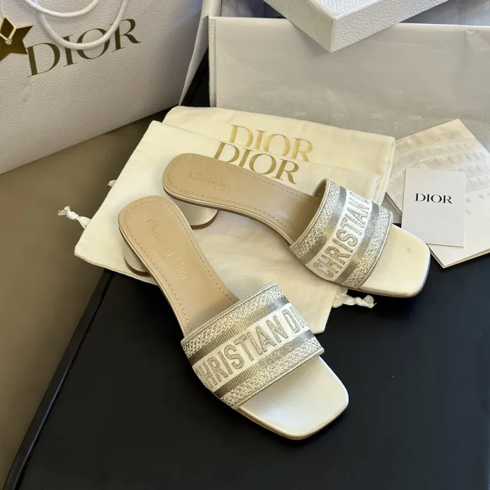Dior Women_Slippers/Sandals shoes eur 35-41