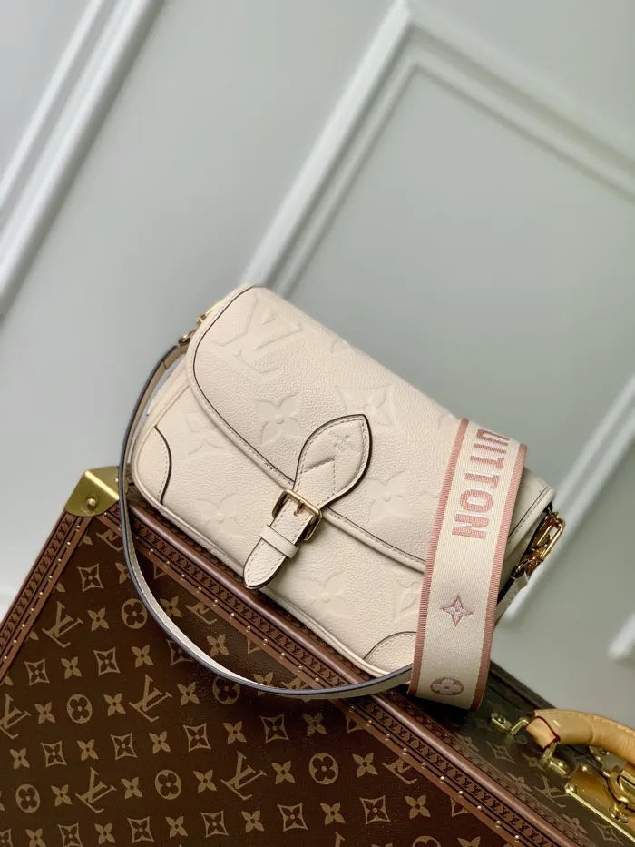 LOUIS VUITTON bags
