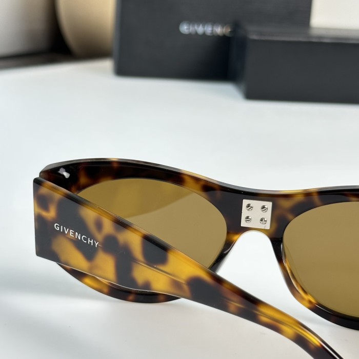 GIVENCHY Sunglasses