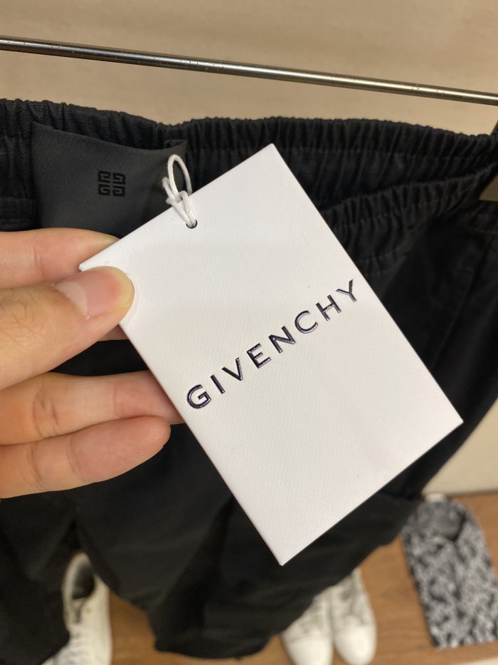 GIVENCHY pants size：44-48