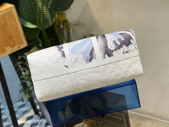 LOUIS VUITTON bags