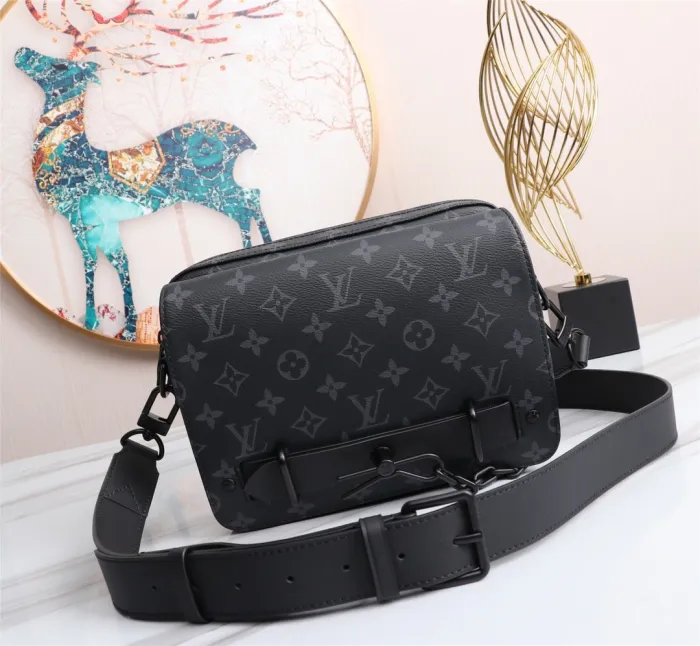 LOUIS VUITTON bags