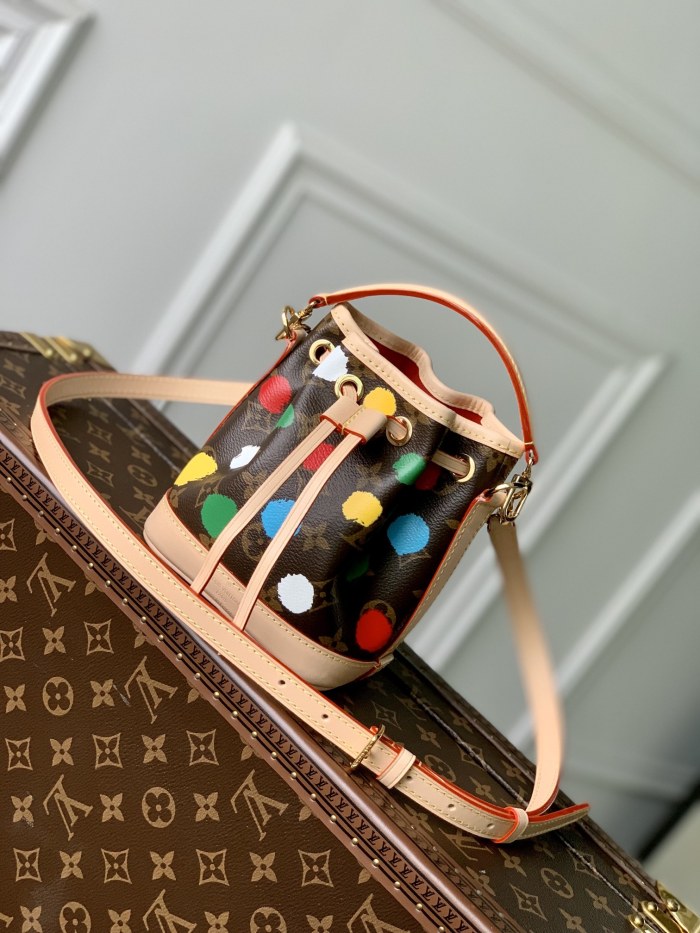 LOUIS VUITTON bags