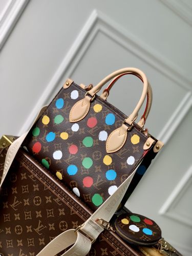 LOUIS VUITTON bags