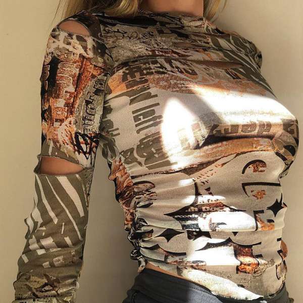 Fashion Printed Round Neck Long Sleeves Hole T-Shirt T1738550