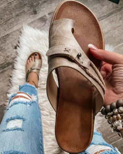 New summer women's shoes foreign trade plus size retro style set-toe flat-bottomed sandals and slippers women HWJ496