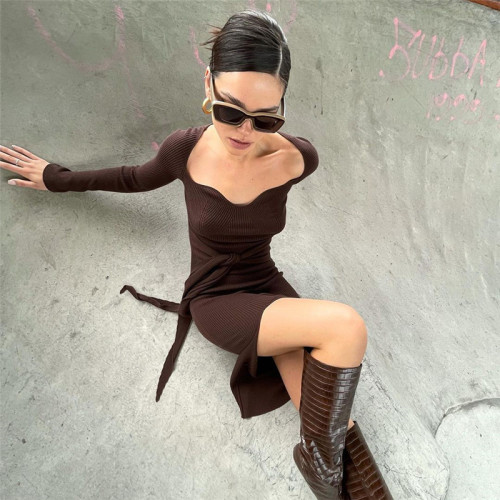 2021 autumn and winter new women's fashion square neck long sleeves slim temperament mid-length dress women K21D07680