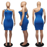 Women's Sexy Oblique Shoulder Cutout Fashion Solid Color Party Casual Dress
