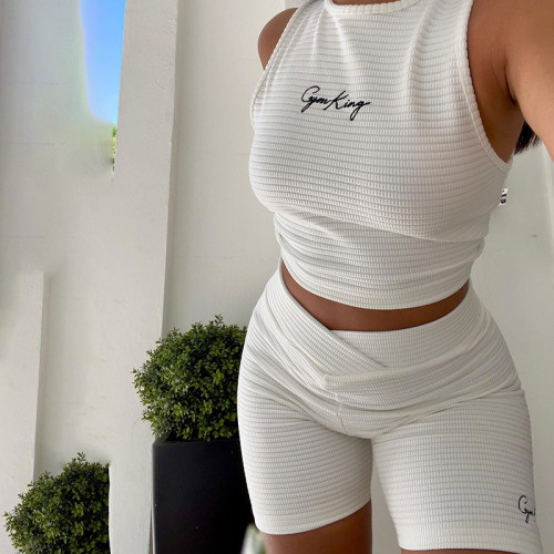 Letter embroidery casual tight peach hip lifting Sports Shorts Set