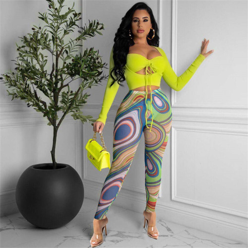 Solid Color Top and Screen Print Pants Two Piece Set
