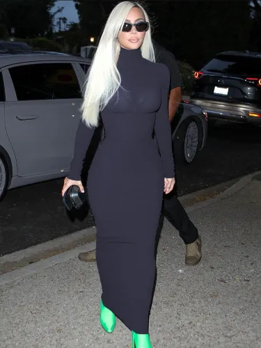 Fashion solid color high neck slim long sleeve temperament dress