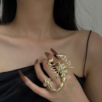 Metal Scorpion Chain Ring Exaggerate Elastic Unique Index Finger
