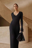 Knitted dress, casual waist, V-neck, big hole, thin knit dress