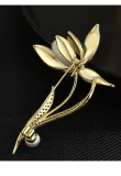 Luxury Hotan Jade brooch High grade pearl magnolia corsage clothing accessories Elegant pin