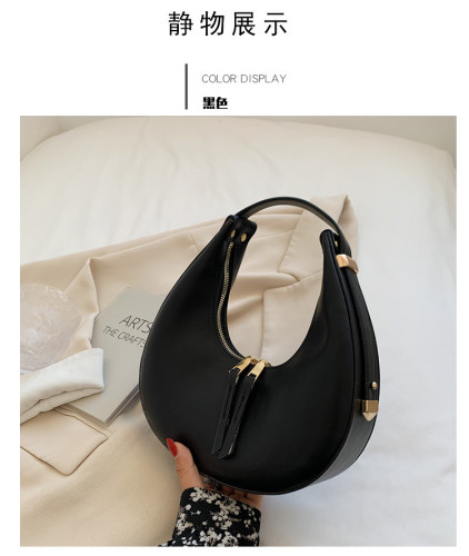 Fashion retro crescent bag Internet celebrity popular simple handbag Versatile shoulder bag