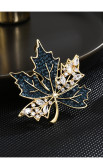 Fashionable vintage copper micro inlaid maple leaf brooch high-end designer corsage