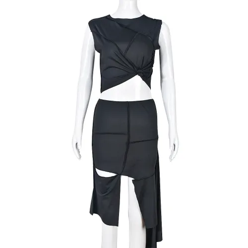 Articulated navel exposed beggar skirt suit