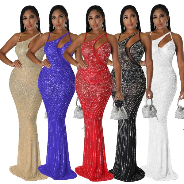 Fashionable women's dress with buttocks, sloping shoulder sling, sexy perspective ironing, evening dress dress