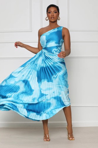 Sexy one-shoulder wispy print pleated dress