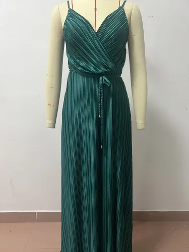 Sexy Strap Pleated Dress Lace Up Loose Swing Dress